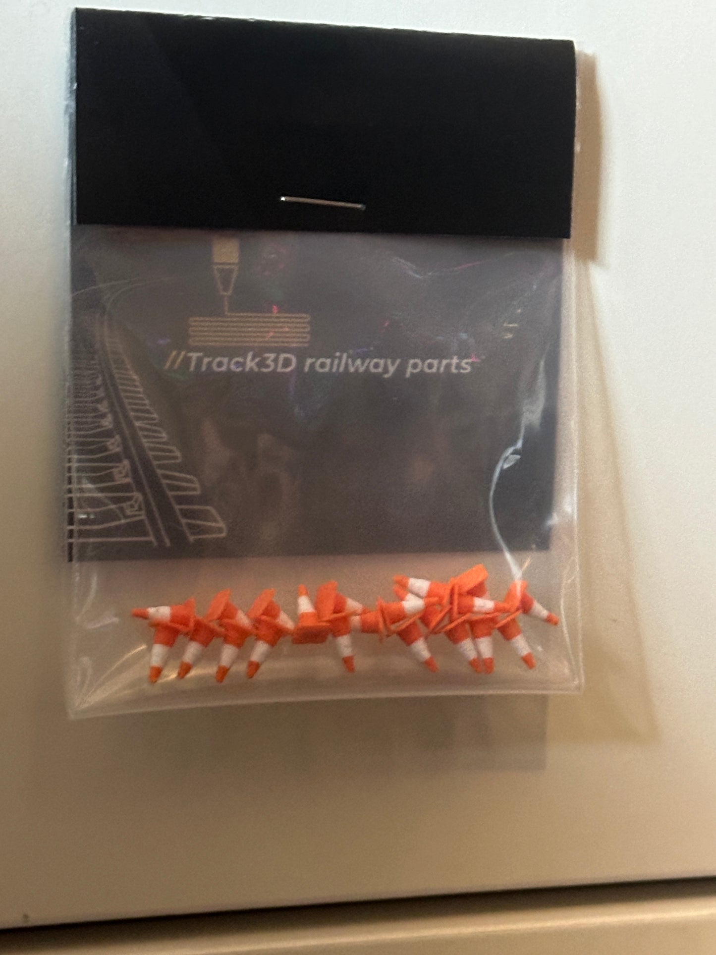 OO gauge traffic cones