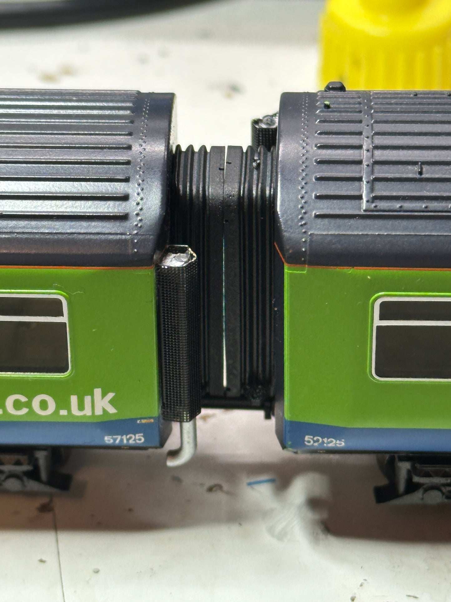 Bachmann class 150 gangway upgrade (painted satin black)