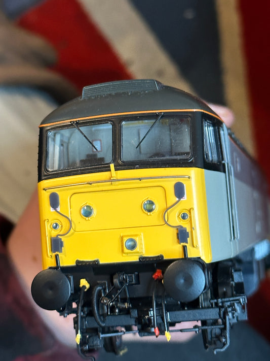 O gauge Class 47 TDM cables and cooler pipes